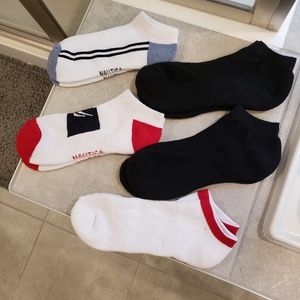 Ladies sport socks NWOT